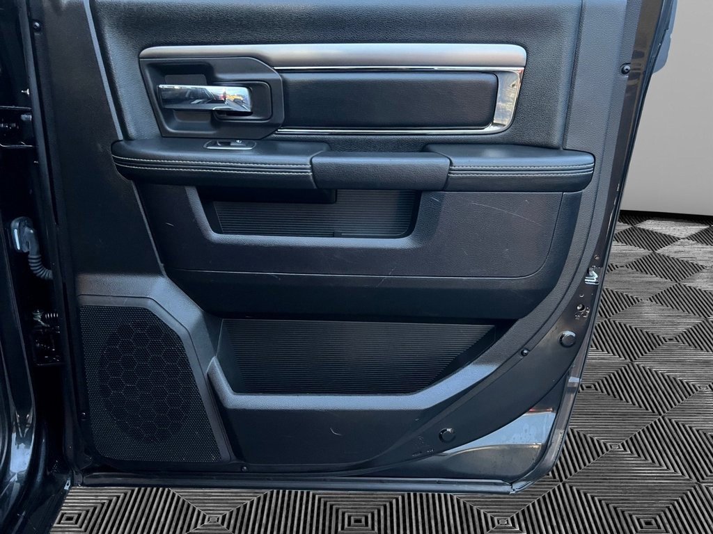 Used 2015 RAM 1500 Sport image 17