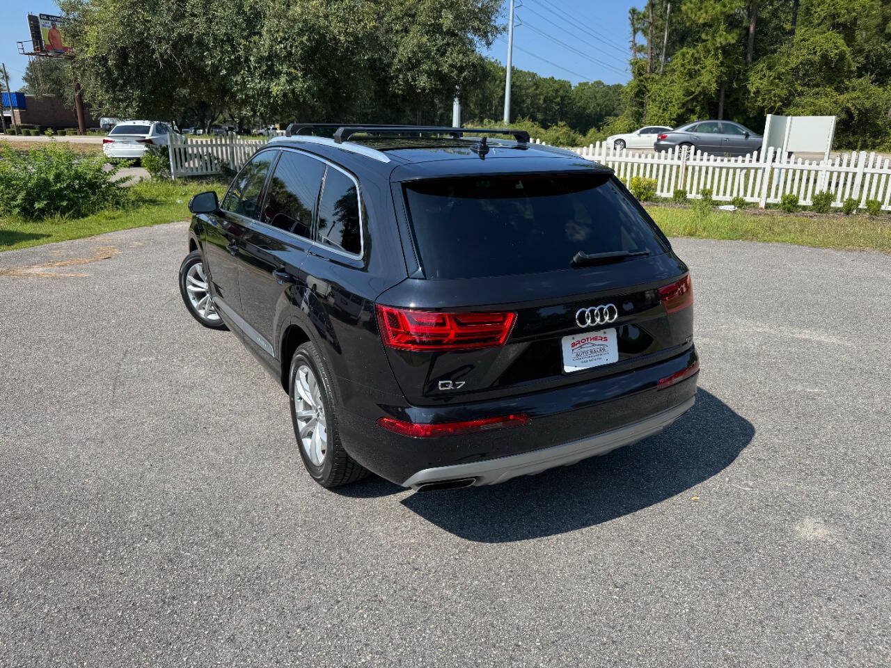 Used 2019 Audi Q7 2.0T Premium w/ Convenience Package AWD/4WD image 4