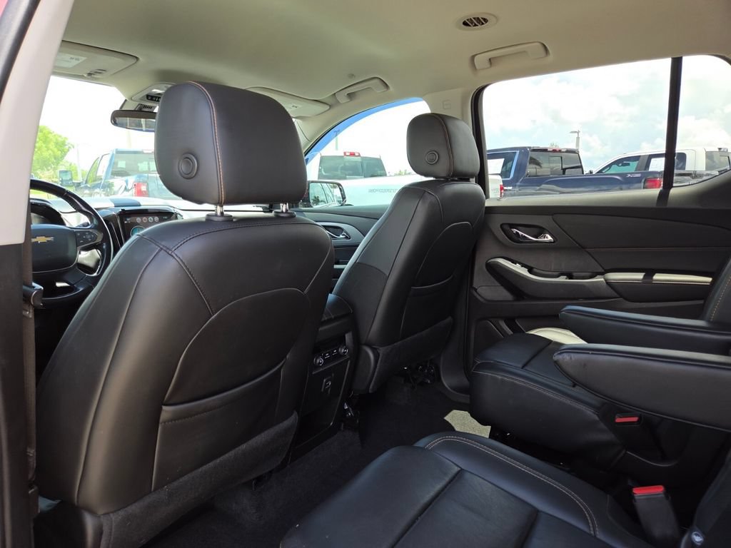 Used 2019 Chevrolet Traverse LT FWD image 26