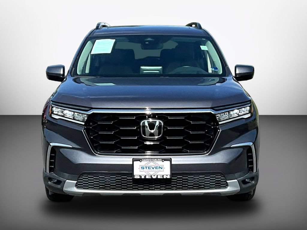 Used 2023 Honda Pilot Elite image 2