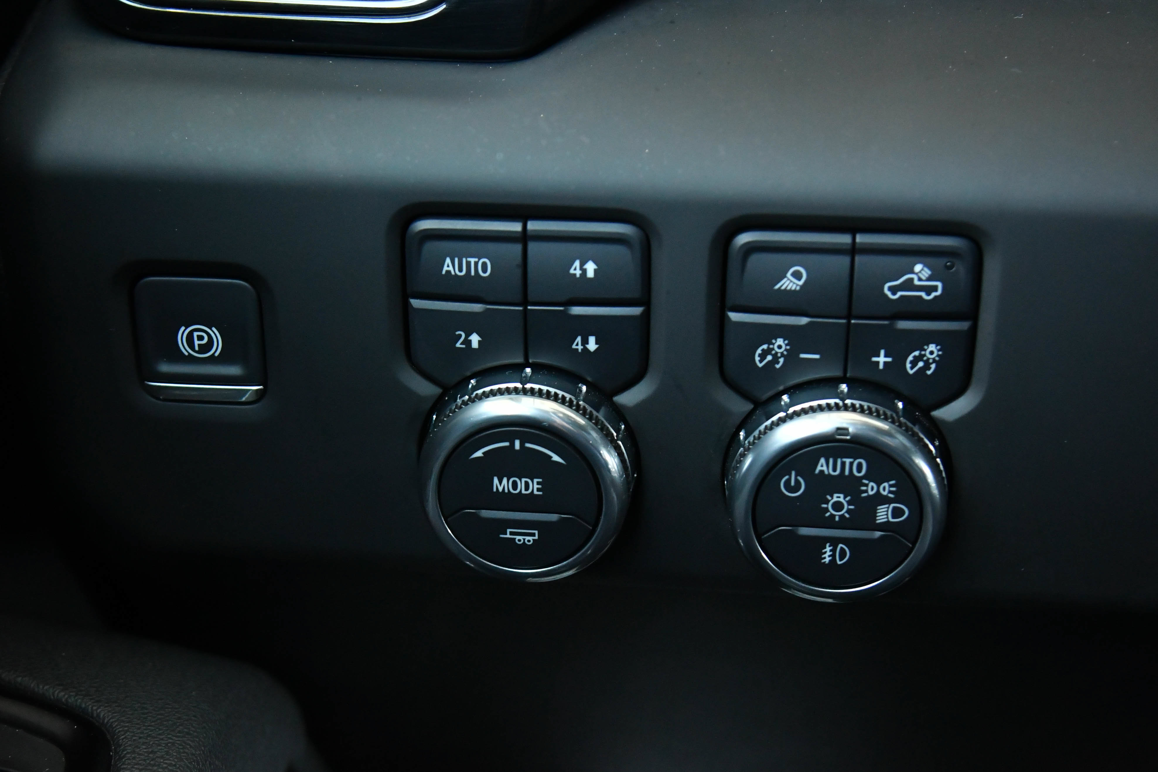 Used 2025 GMC Sierra 1500 AT4 AWD/4WD image 44