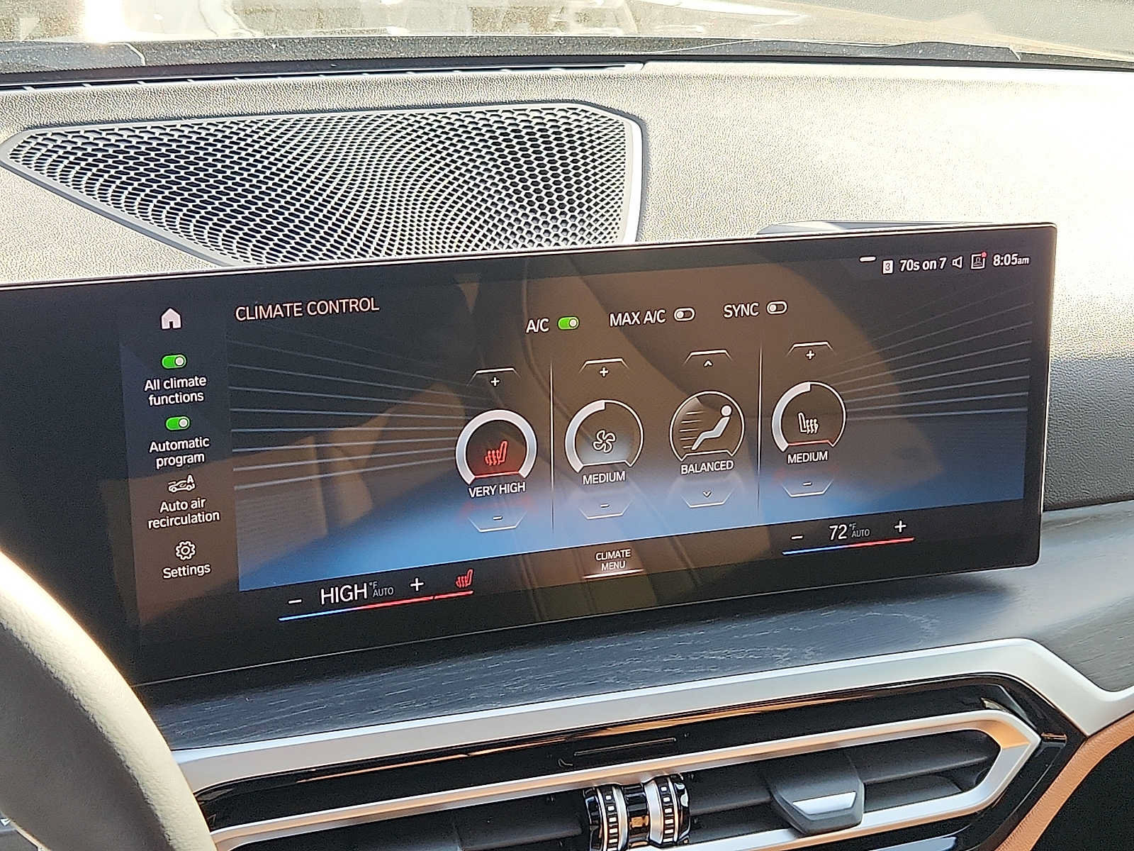 Certified 2023 BMW 330i xDrive Sedan w/ Premium Package AWD/4WD image 17