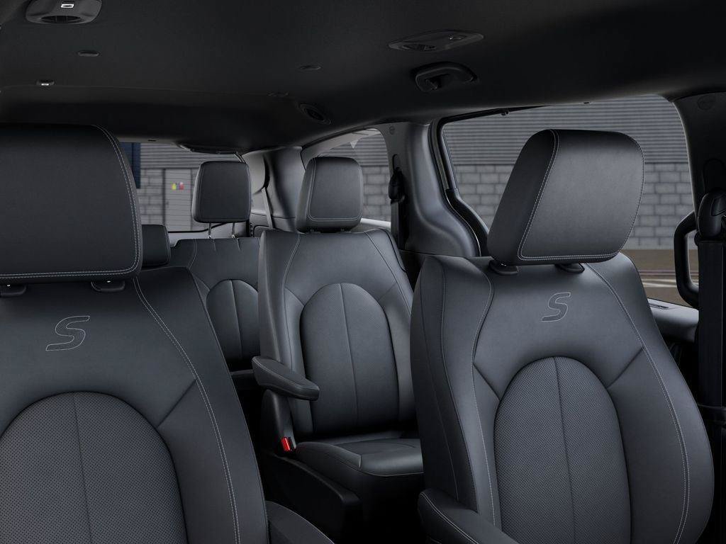New 2026 Chrysler Pacifica Select w/ S Appearance Package FWD image 26
