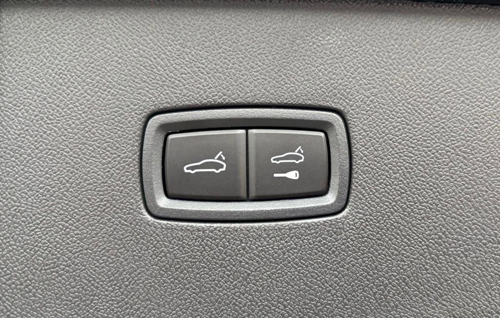 New 2026 Porsche Cayenne Coupe image 11