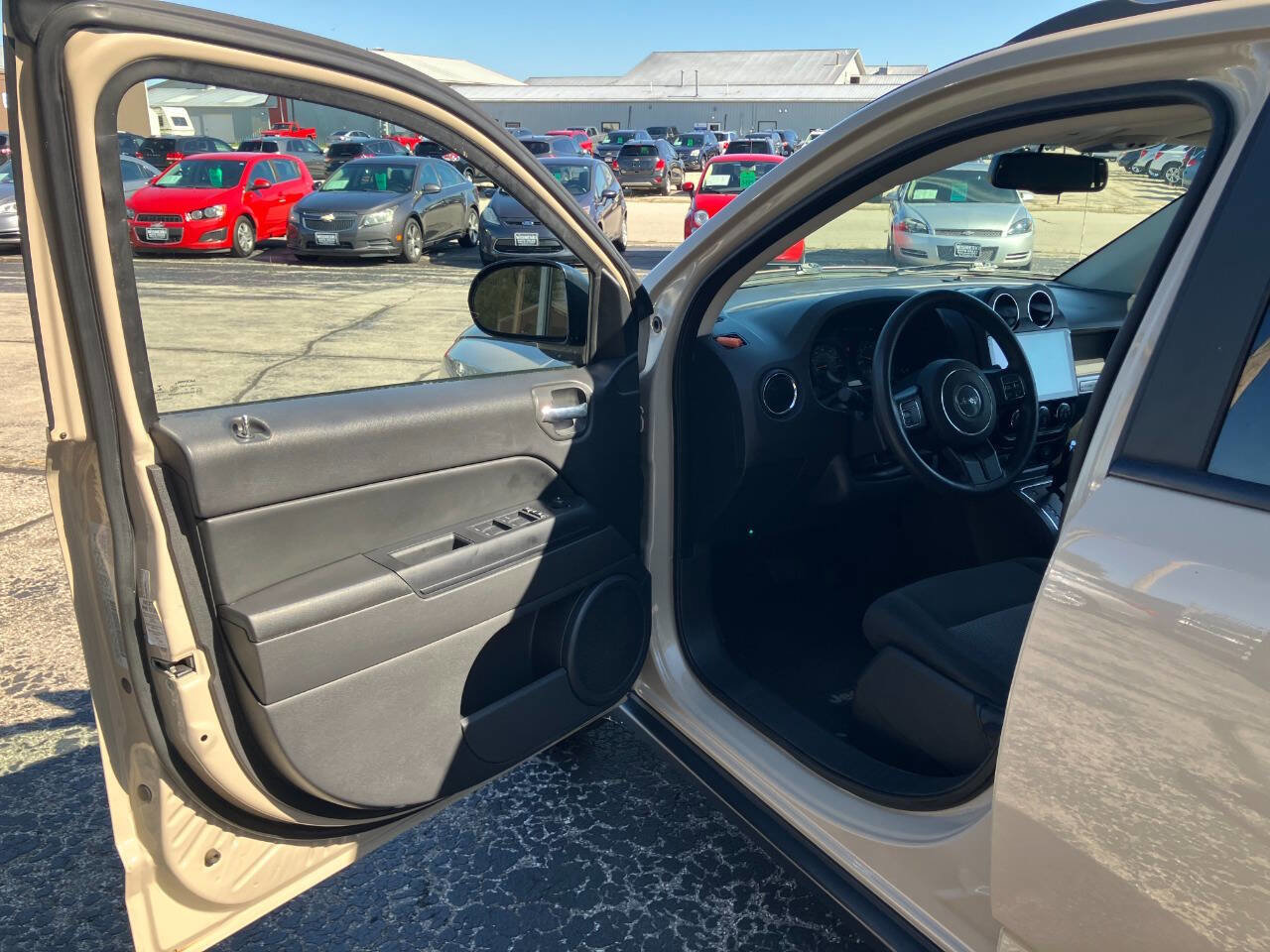 Used 2017 Jeep Compass Sport w/ Power Value Group image 9