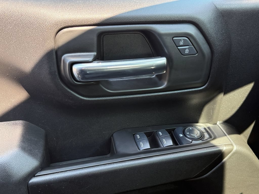 Used 2024 Chevrolet Silverado 1500 Custom AWD/4WD image 11