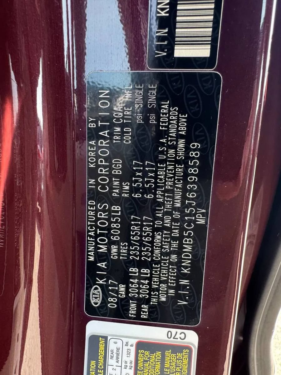 Used 2018 Kia Sedona LX FWD image 10