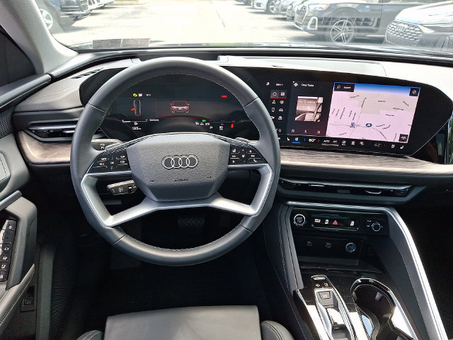 Used 2025 Audi Q5 Premium w/ Premium Plus AWD/4WD image 12