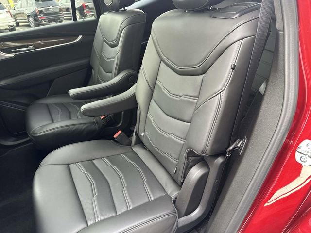 Certified 2025 Cadillac XT6 Sport w/ Platinum Package image 33