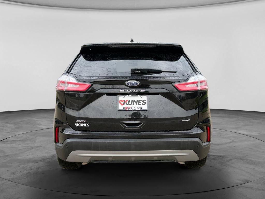 Used 2024 Ford Edge SEL AWD/4WD image 8