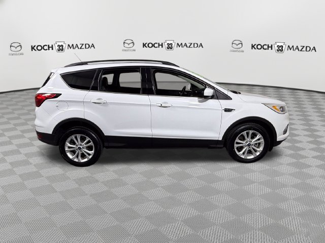 Used 2019 Ford Escape SEL AWD/4WD image 9