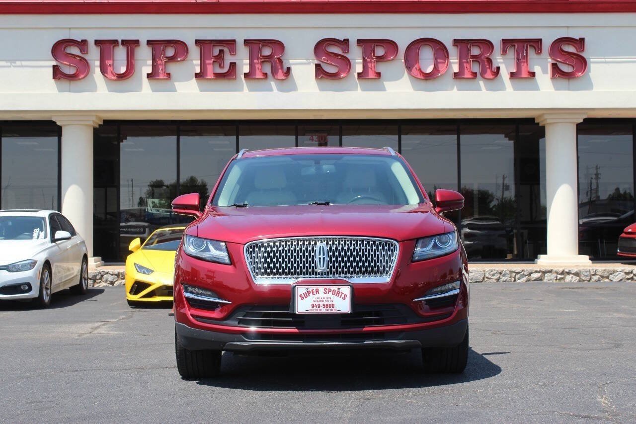 Used 2019 Lincoln MKC Select w/ Select Plus Package FWD image 3