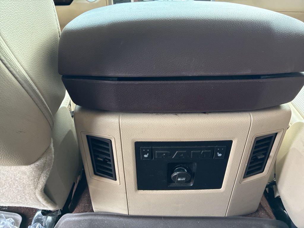 Used 2016 RAM 2500 Laramie w/ Convenience Group image 21