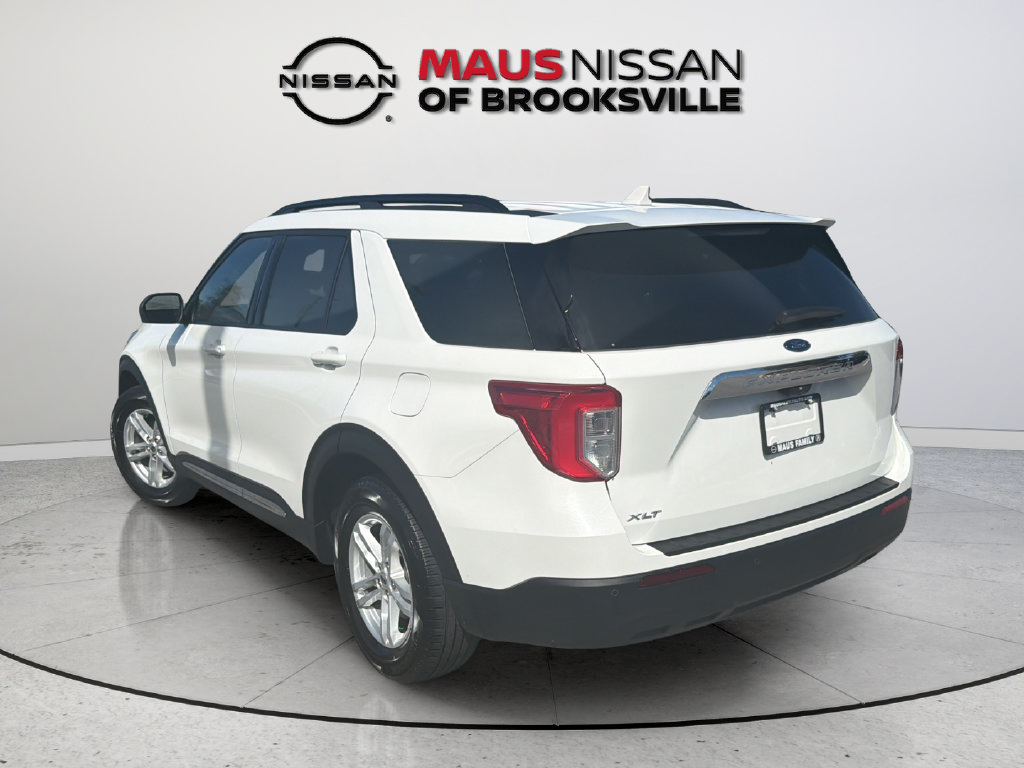 Used 2023 Ford Explorer XLT RWD image 7