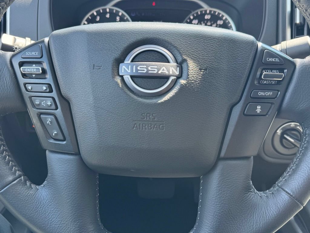Used 2025 Nissan Frontier SV w/ SV Convenience Package AWD/4WD image 41