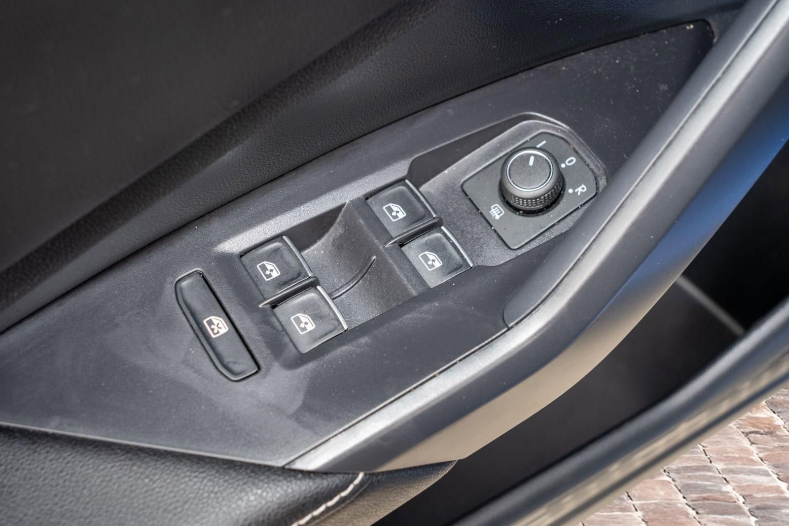 Used 2022 Volkswagen Jetta Sport image 23