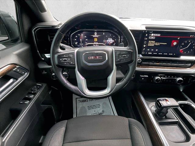 Used 2025 GMC Sierra 1500 Elevation w/ Preferred Package AWD/4WD image 7