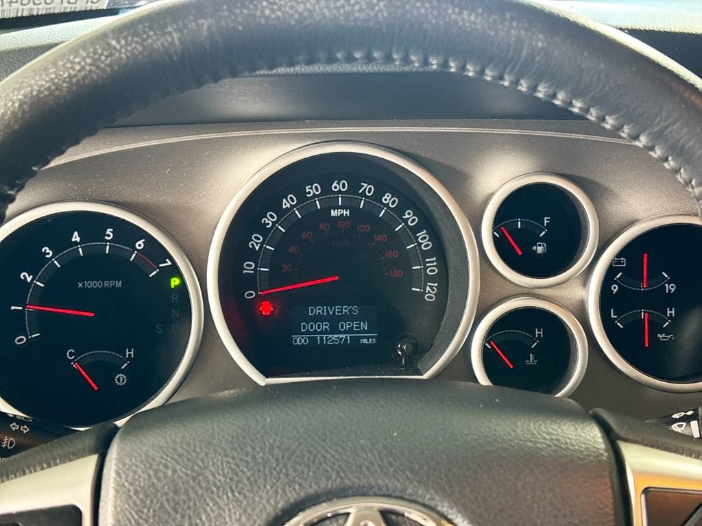 Used 2014 Toyota Sequoia Limited AWD/4WD image 14
