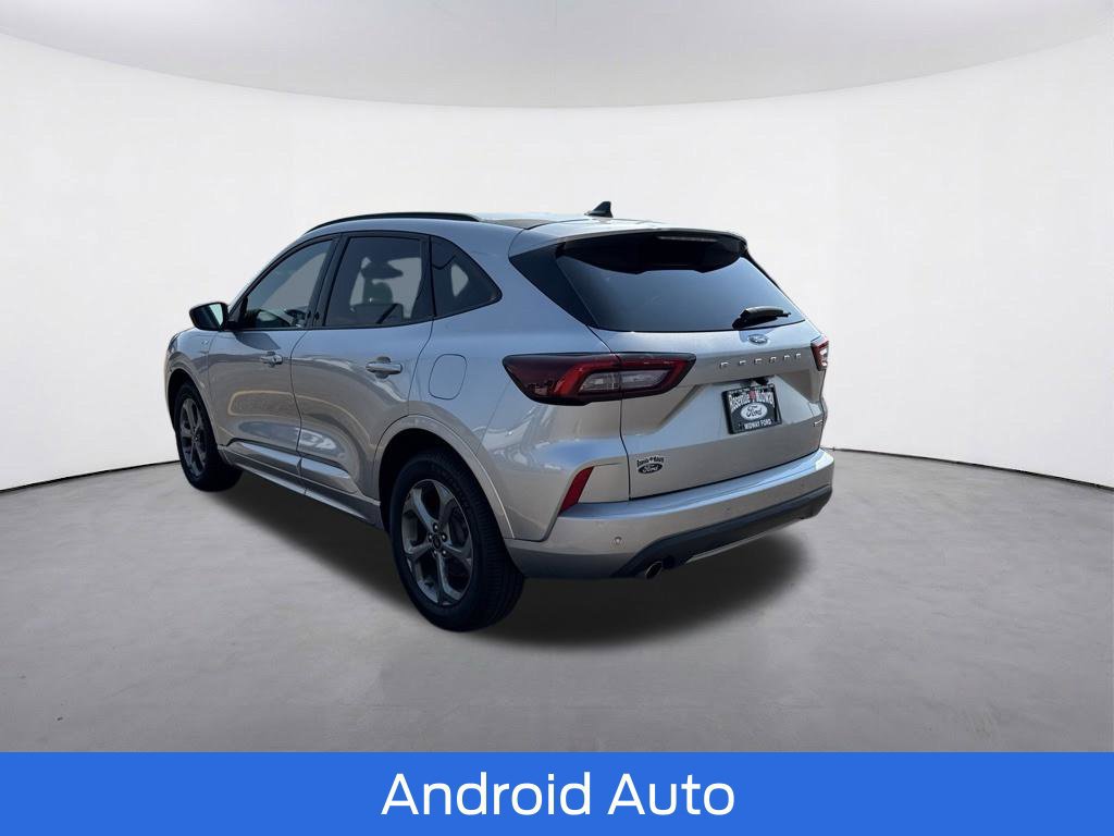 Used 2023 Ford Escape ST-Line w/ Tech Pack #1 AWD/4WD image 6