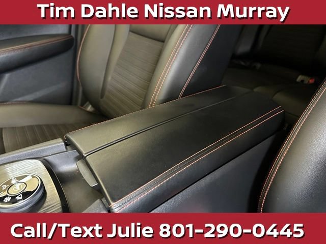 Used 2025 Nissan Rogue SV AWD/4WD image 31