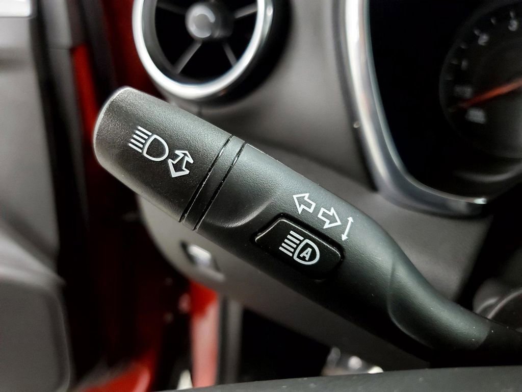 Used 2023 Chevrolet Blazer LT w/ Convenience Package image 32