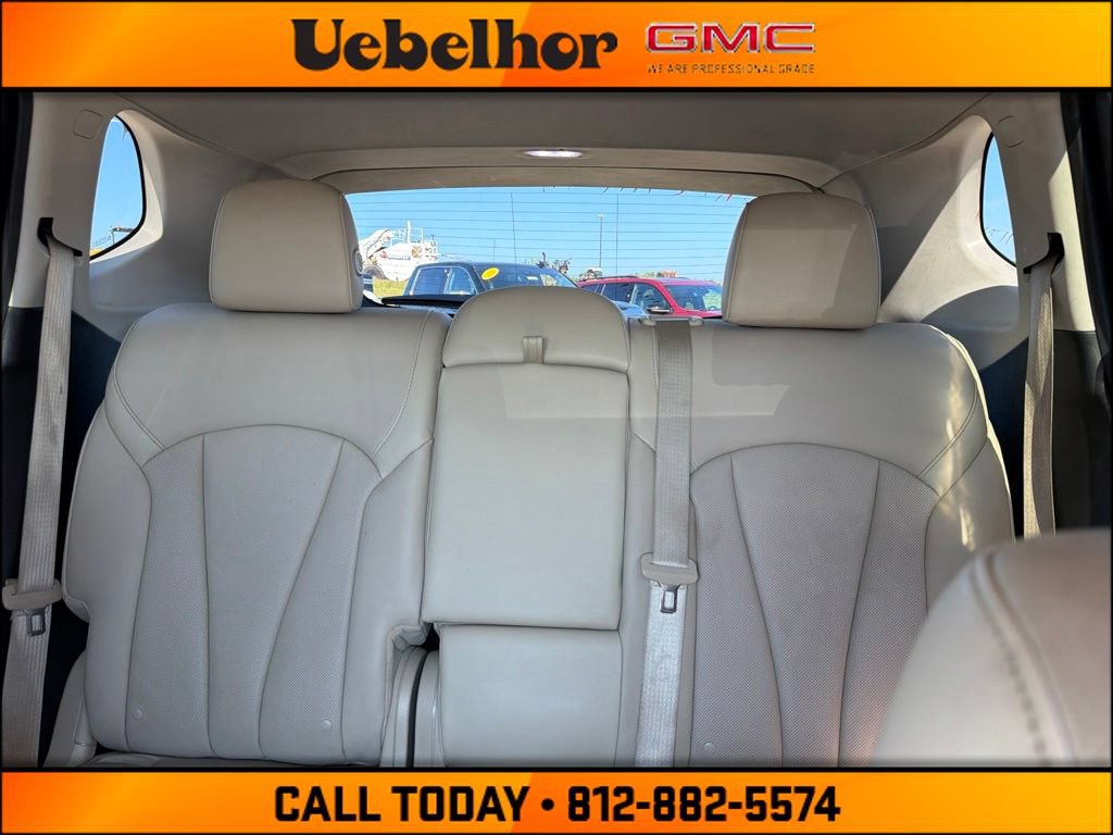 Used 2019 Buick Envision Premium AWD/4WD image 19