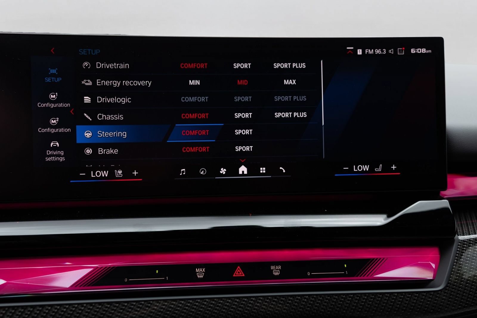 Used 2025 BMW M5 Touring AWD/4WD image 16
