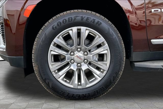 Used 2023 GMC Yukon Denali AWD/4WD image 22