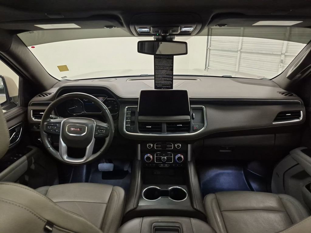 Used 2021 GMC Yukon SLT w/ SLT Premium Package image 21