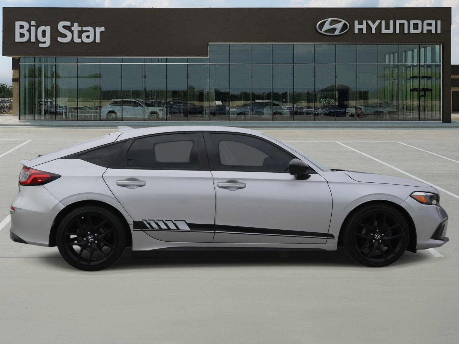 Used 2022 Honda Civic Sport image 3