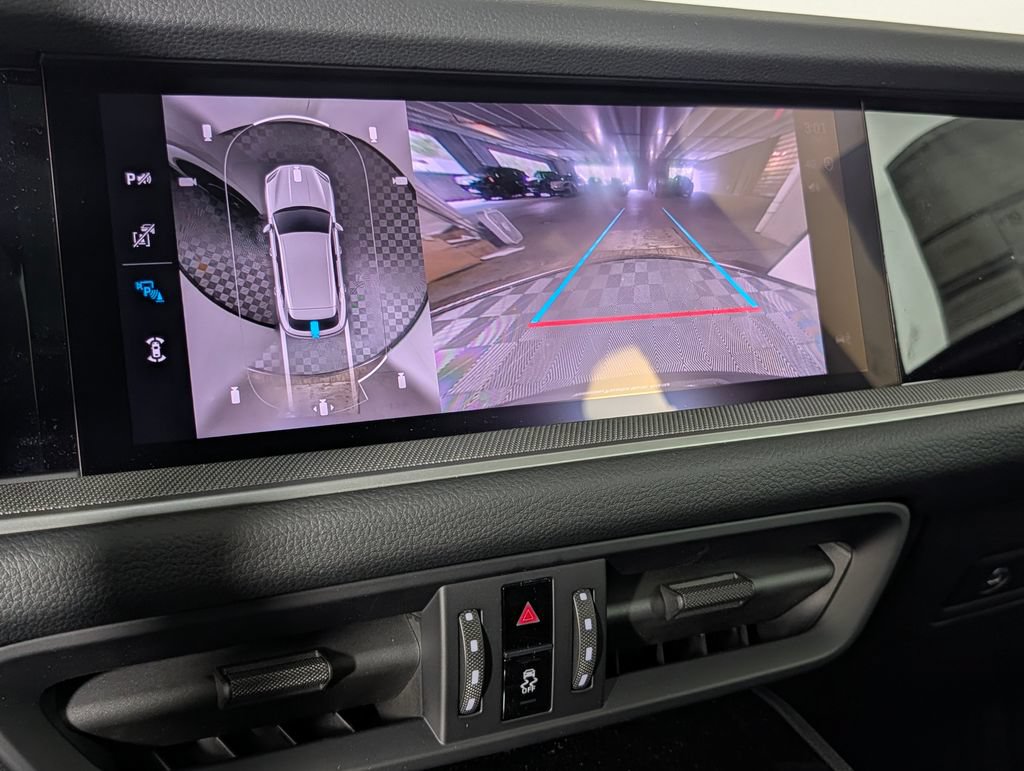 New 2026 Porsche Cayenne AWD/4WD image 32