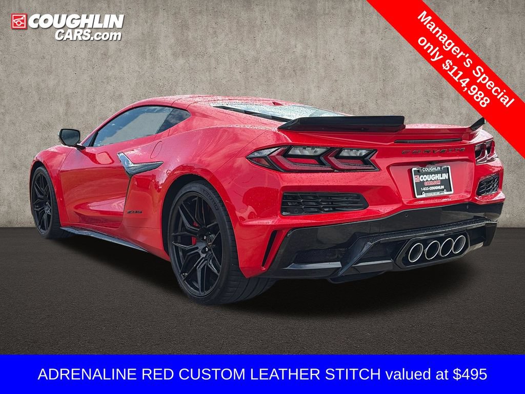 Used 2023 Chevrolet Corvette Z06 w/ Stealth Interior Trim Package RWD image 6