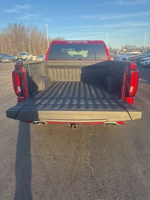 Used 2024 GMC Sierra 1500 AT4 w/ Technology Package image 9