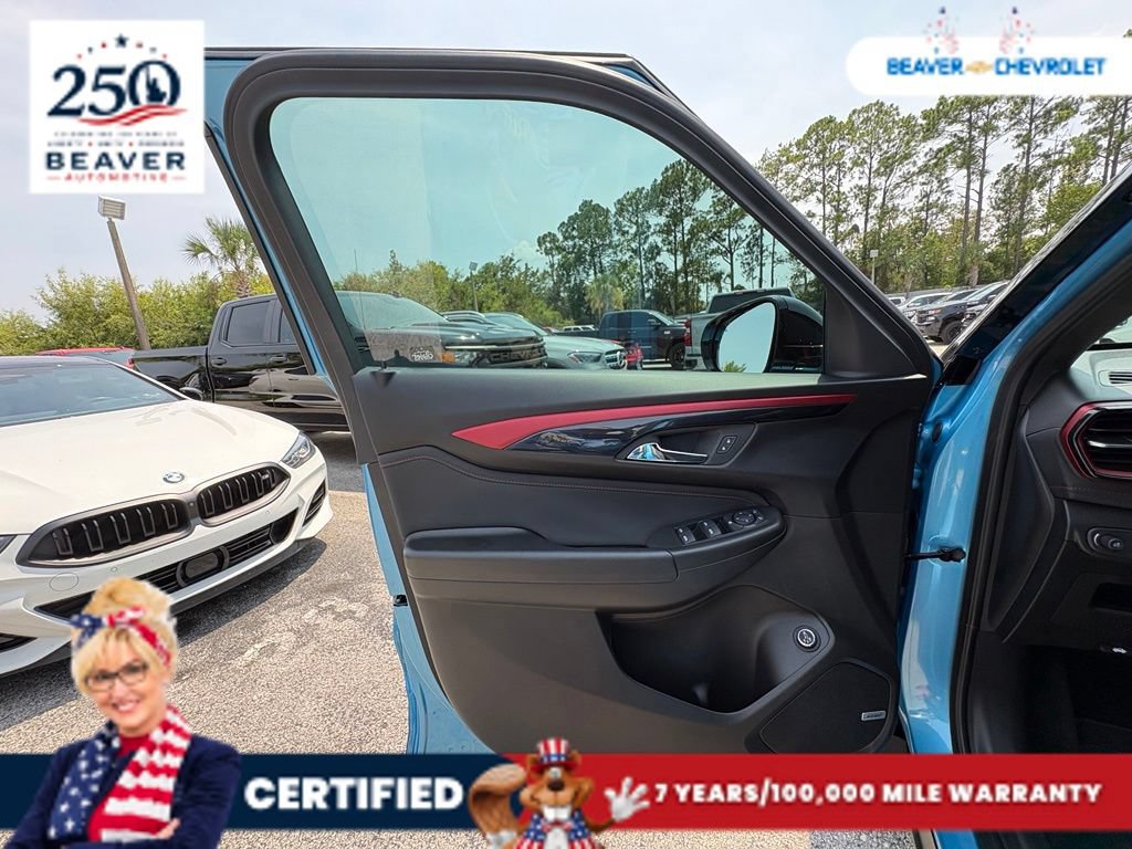 Used 2025 Chevrolet TrailBlazer RS w/ Convenience Package FWD image 30