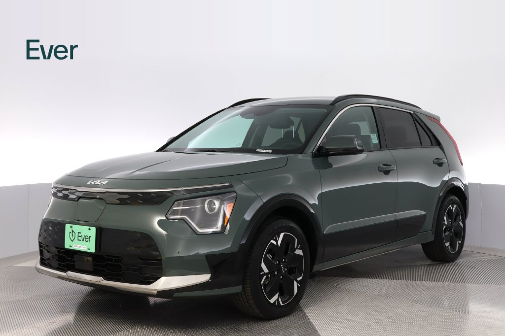 Used 2025 Kia Niro Wind FWD image 2