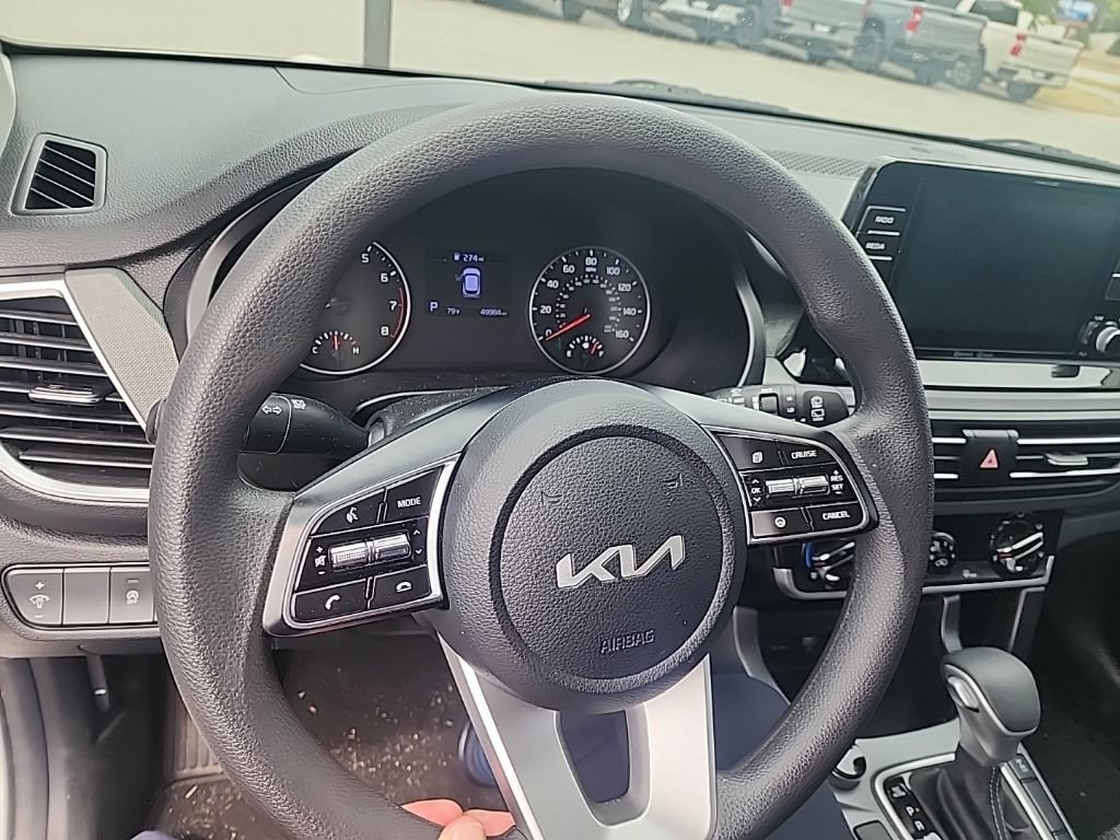 Used 2023 Kia Seltos LX AWD/4WD image 6