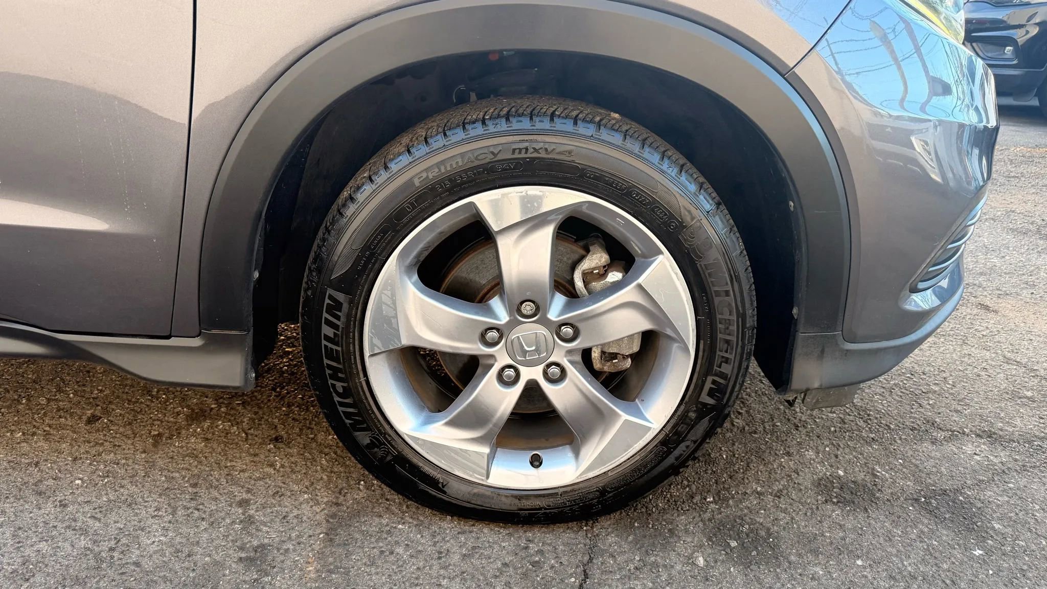 Used 2022 Honda HR-V LX image 28