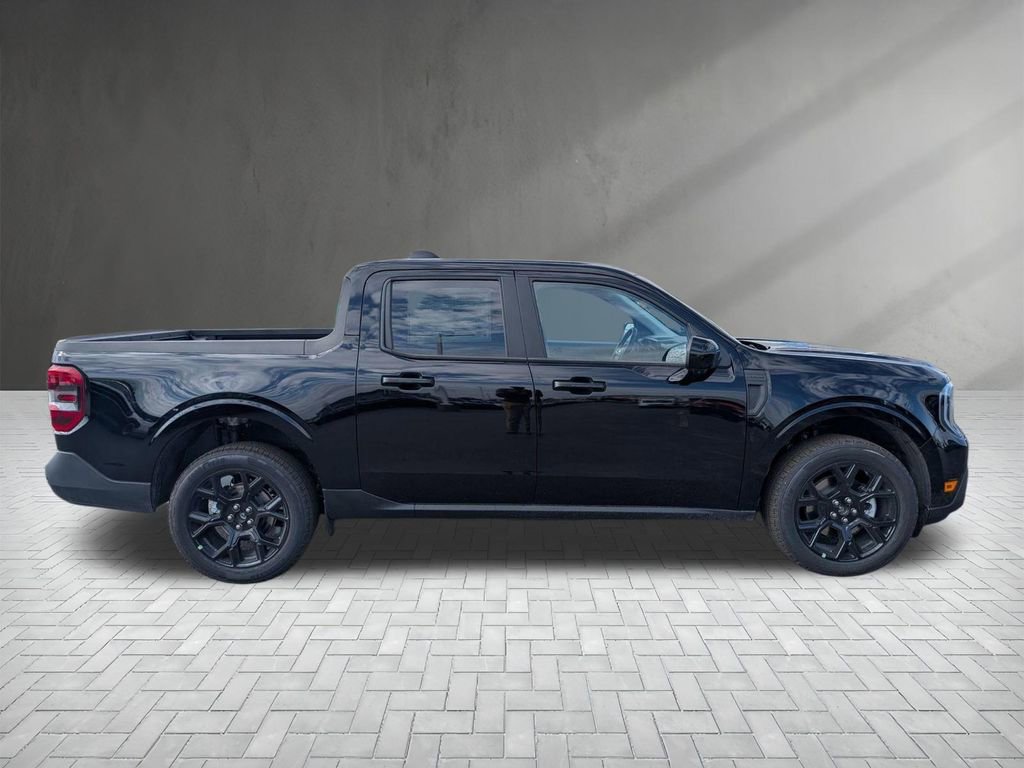 New 2026 Ford Maverick Lariat w/ Black Appearance Package image 10