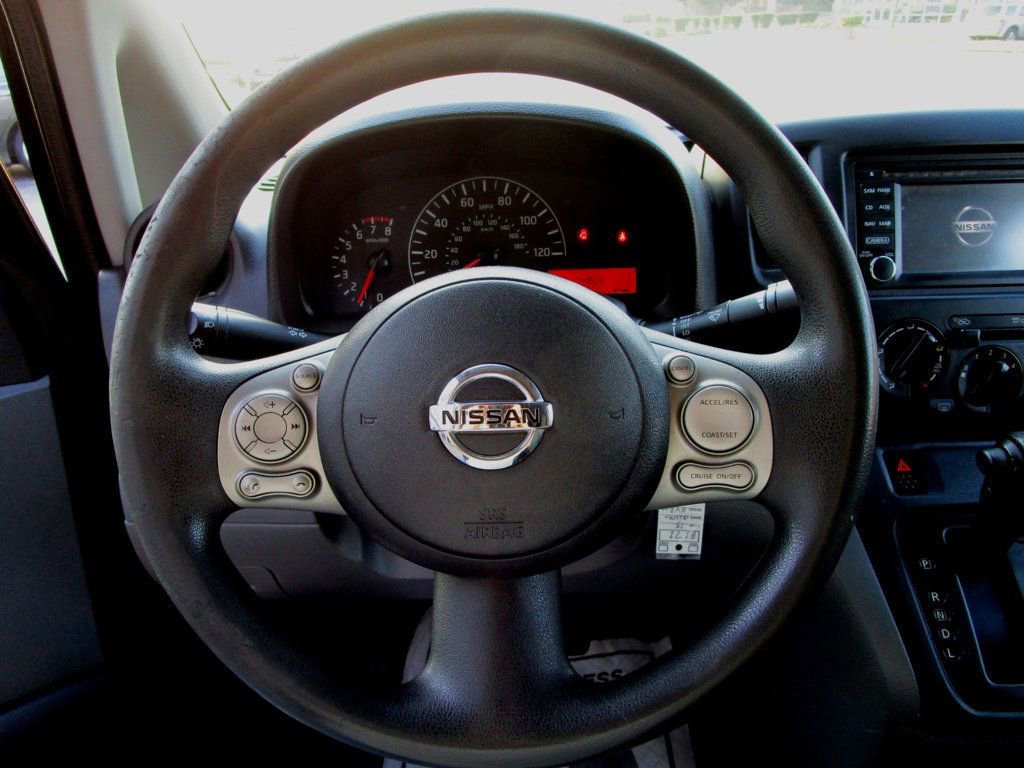 Used 2015 Nissan NV200 SV w/ Technology Package image 16