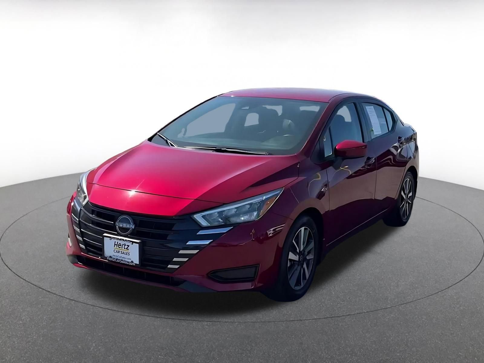 Used 2025 Nissan Versa SV w/ Trunk Package image 7