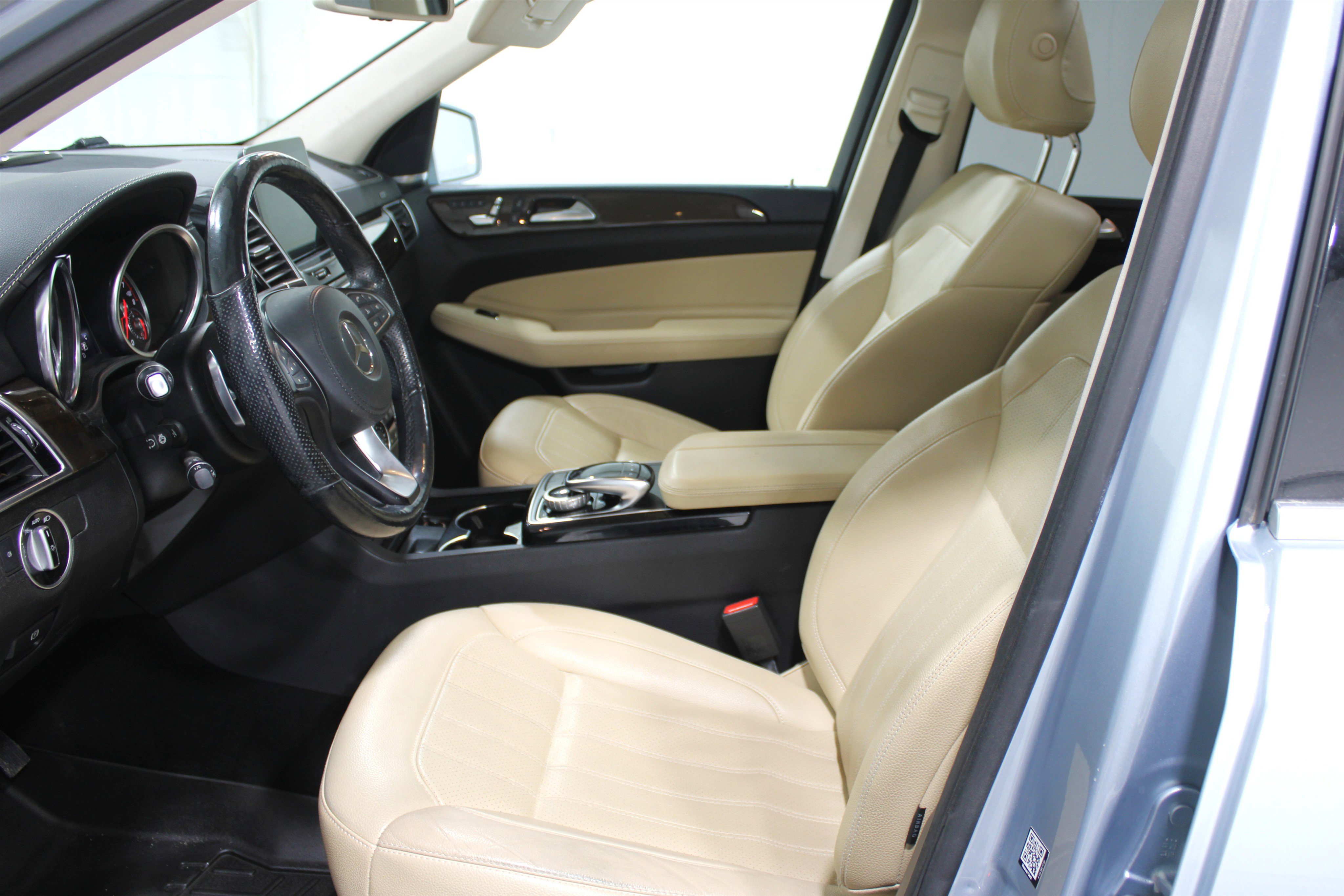 Used 2018 Mercedes-Benz GLS 450 4MATIC image 3