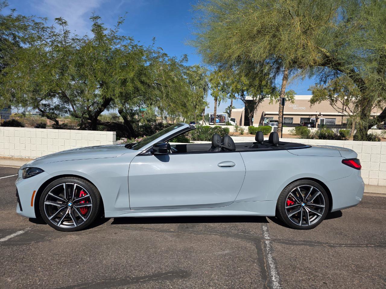 Used 2023 BMW 430i Convertible w/ M Sport Package image 5