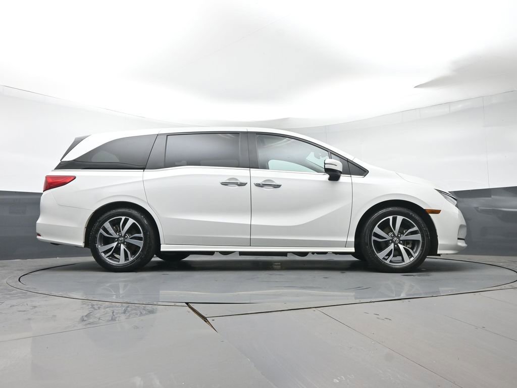 Used 2023 Honda Odyssey Touring image 37