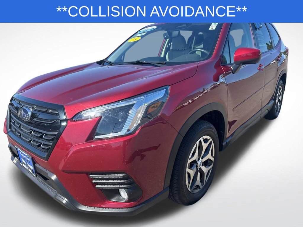 Used 2023 Subaru Forester Premium AWD/4WD image 3