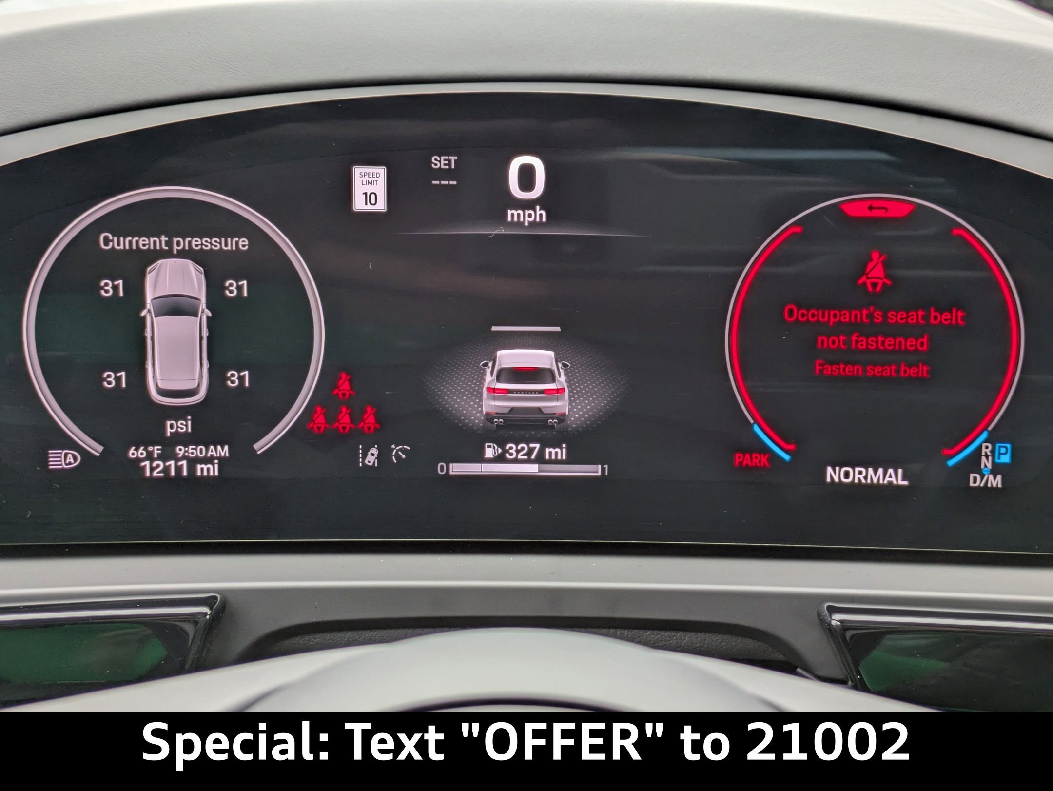 Used 2025 Porsche Cayenne image 37