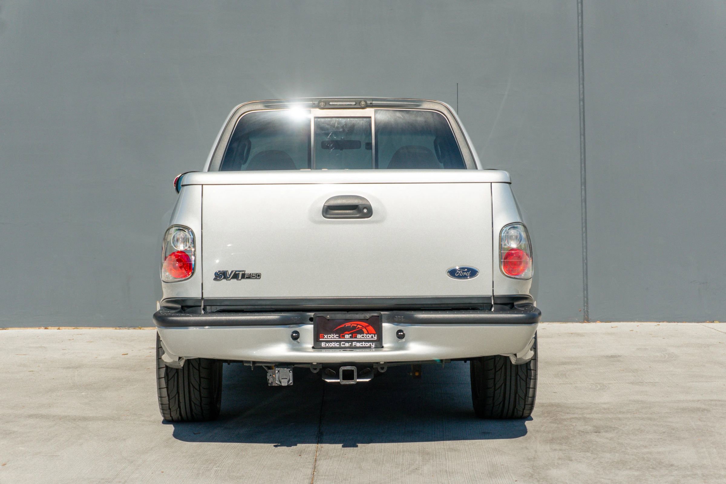 Used 2004 Ford F150 Lightning RWD image 8
