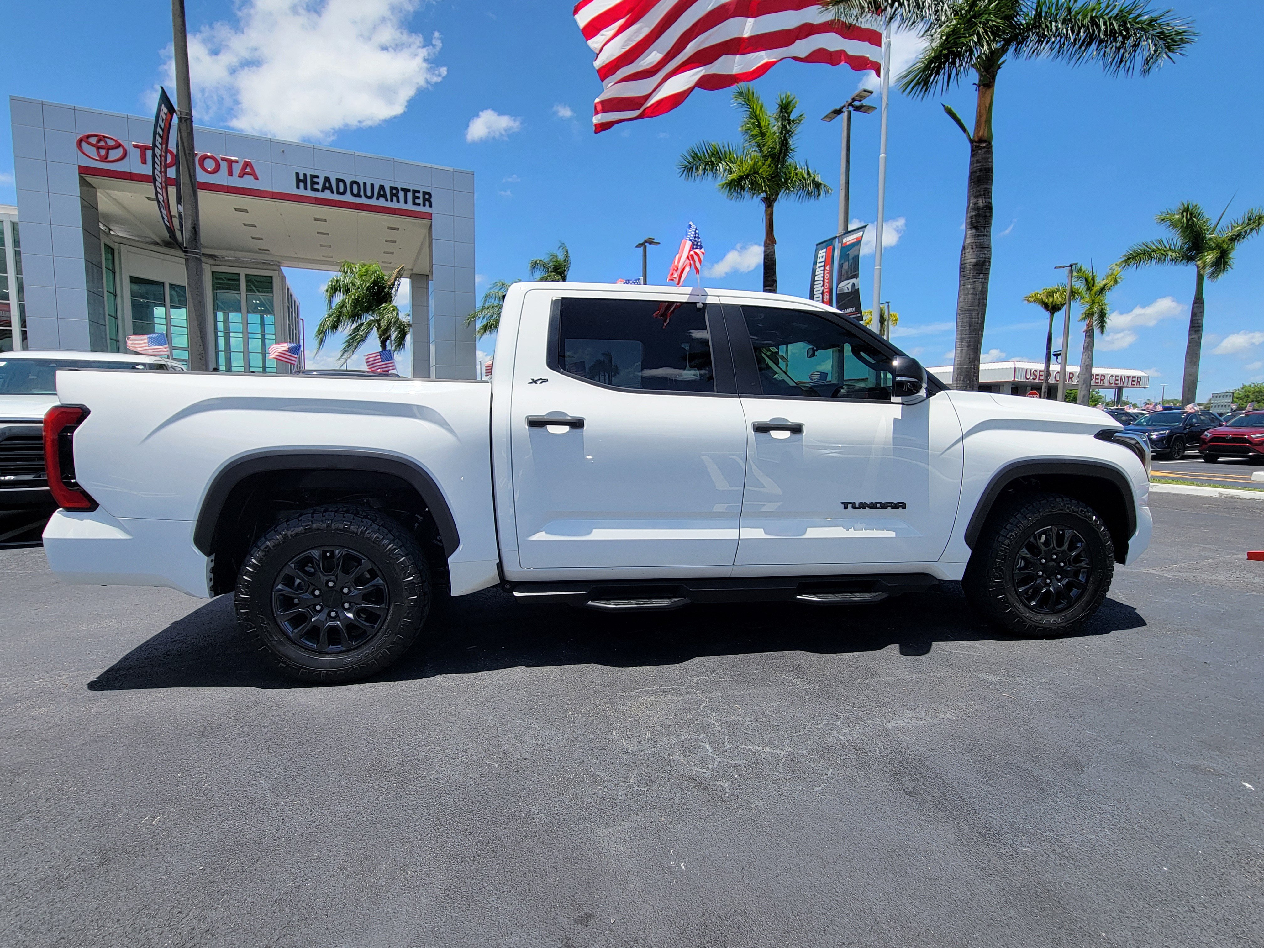 Used 2024 Toyota Tundra SR5 w/ SR5 Convenience Package RWD image 13
