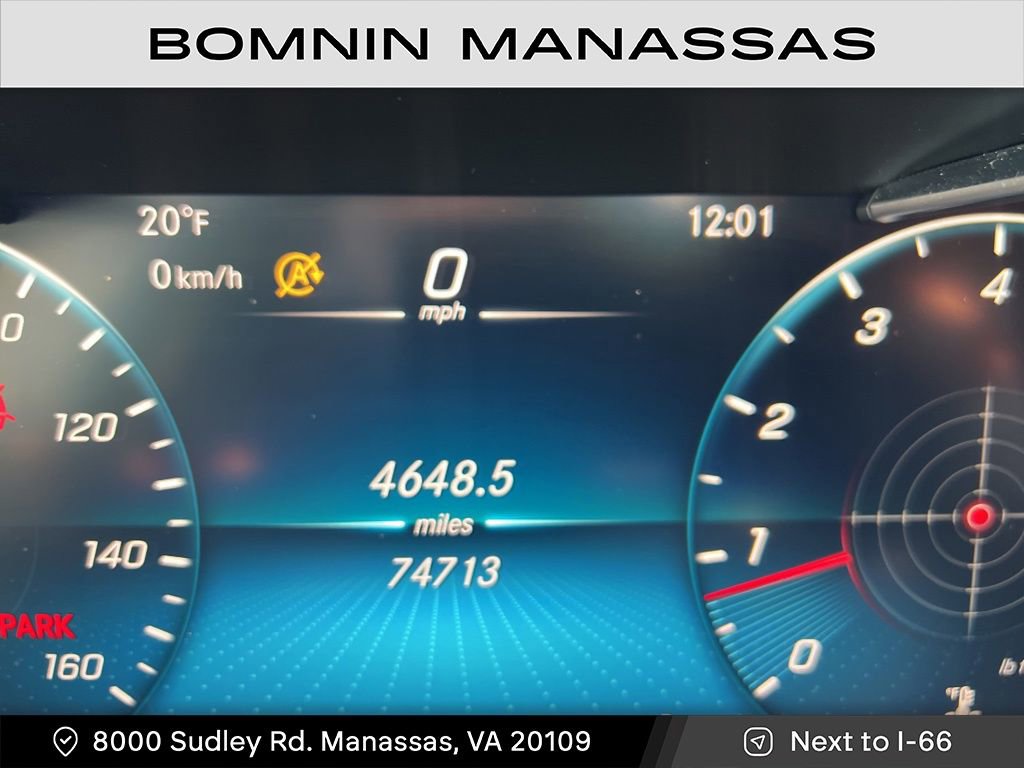 Used 2021 Mercedes-Benz GLC 300 4MATIC image 10