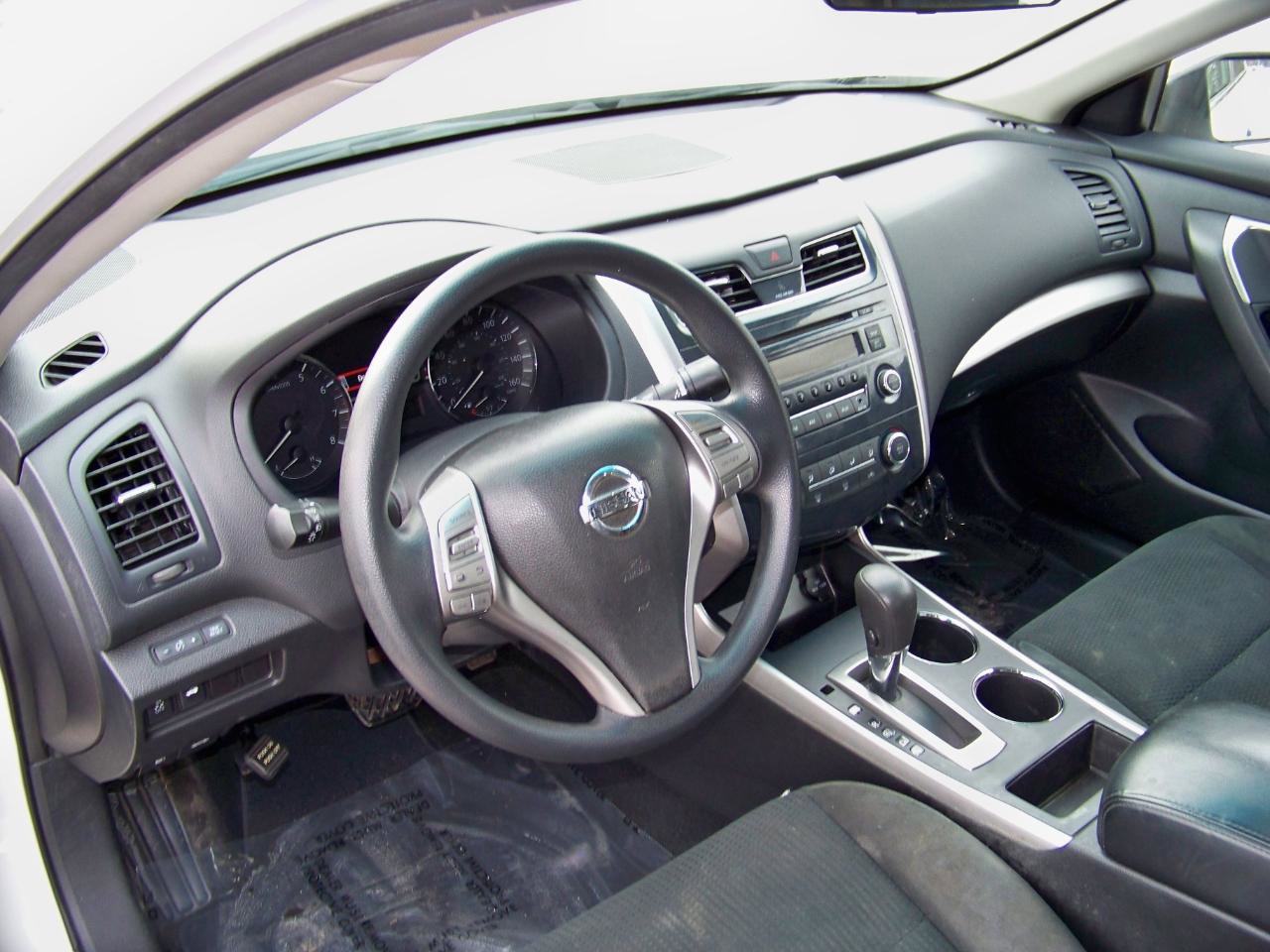 Used 2015 Nissan Altima 2.5 S w/ Power Driver Seat Package image 15