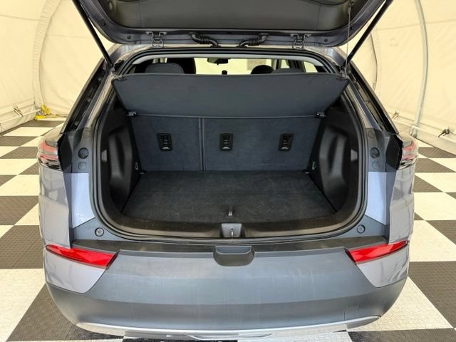 Used 2023 Chevrolet Bolt EUV LT FWD image 4